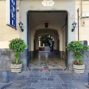 hotel-fiorentina.hotels-amalfi.com/